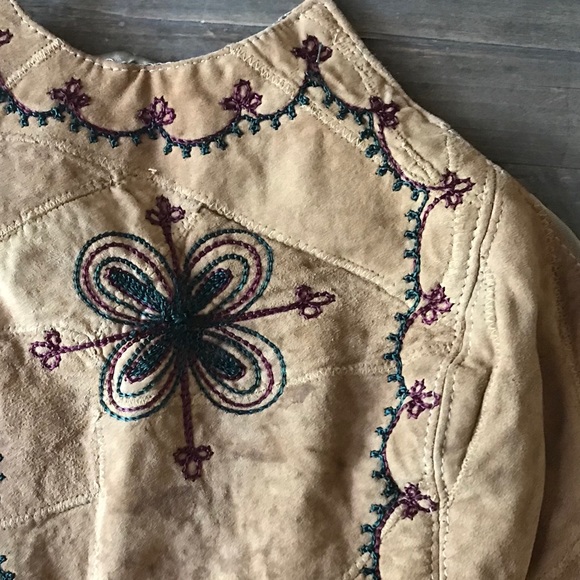 Vintage Brown Leather Halter Crop Top Size S! - Picture 4 of 5